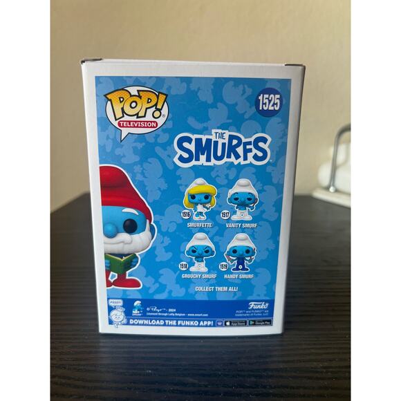 IN HAND SUMMER CONVENTION Papa Smurf Magic Book Funko Pop #1525 Animation SDCC - Picture 3 of 6